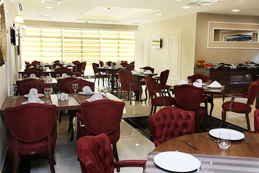 Vivaldi Park Hotel 53/66