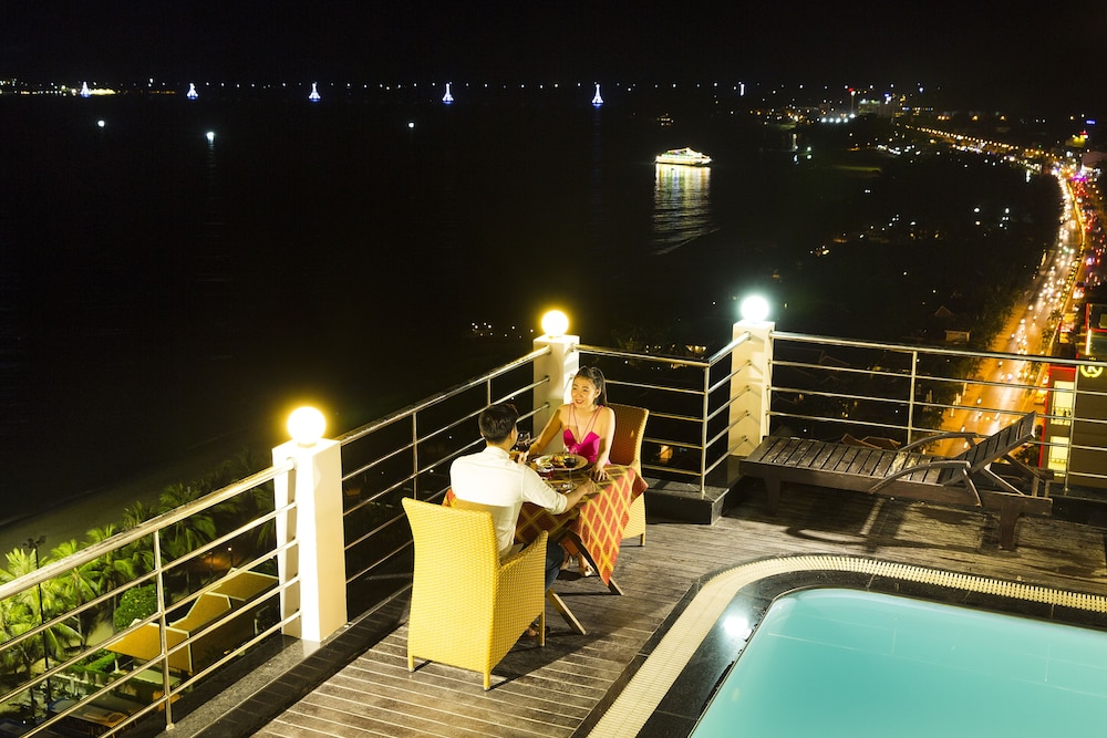 Majestic Star Hotel 45/66