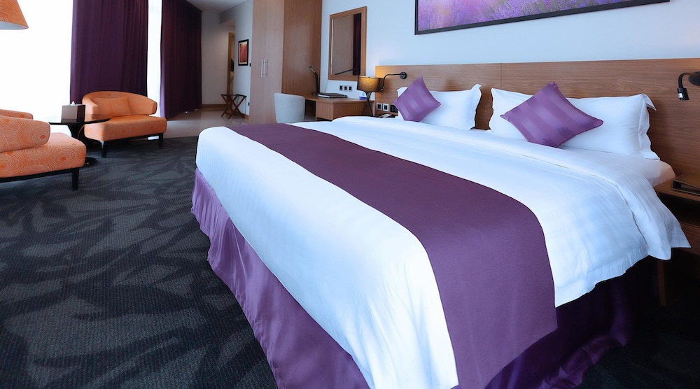 Park Regis Business Bay 16/49