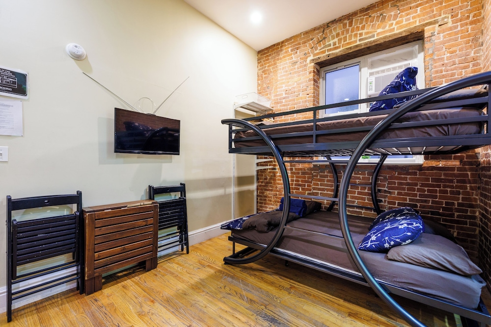 Studios in New York 34/50