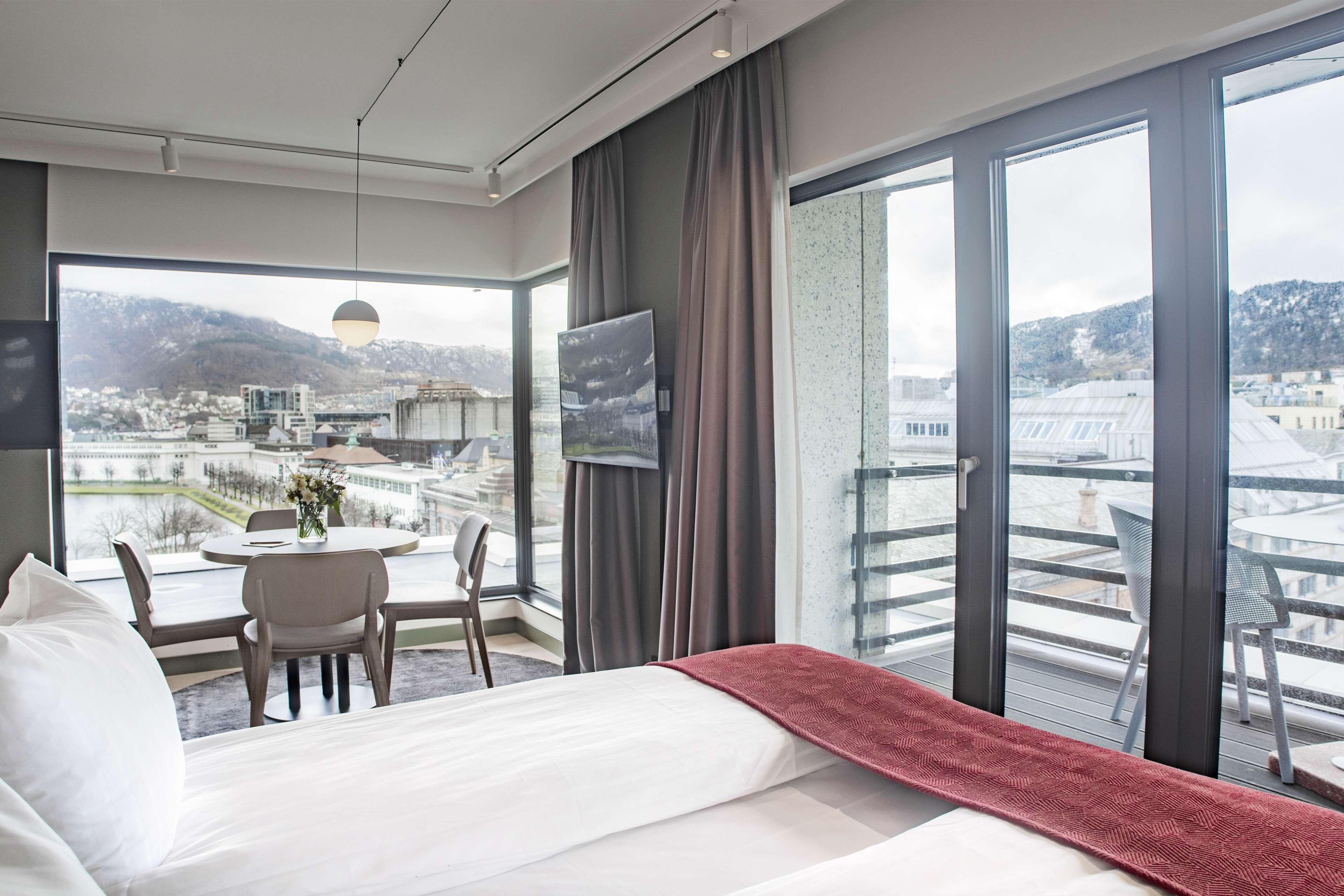 Junior Suite, King Bed