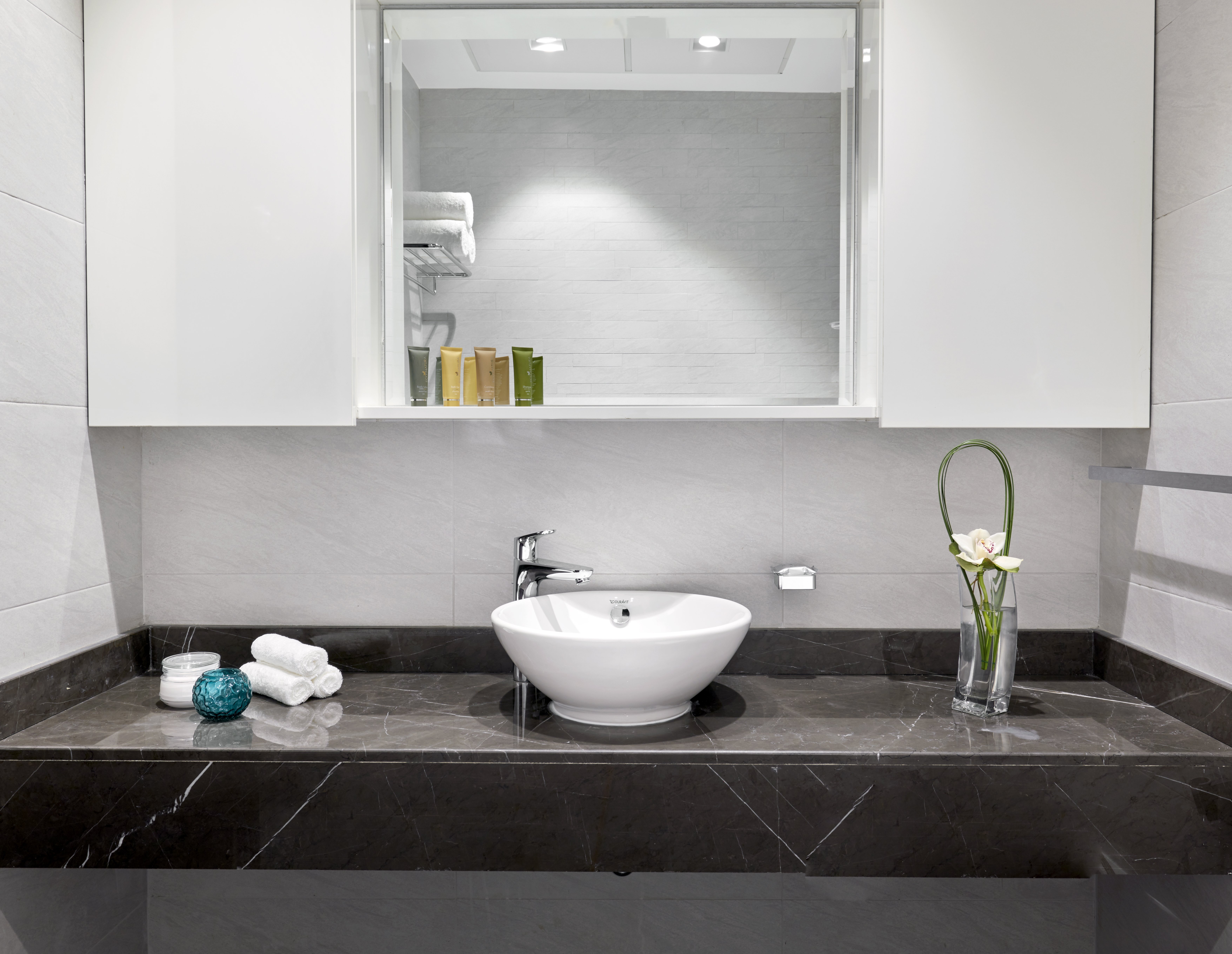Staybridge Suites Doha Lusail 55/56