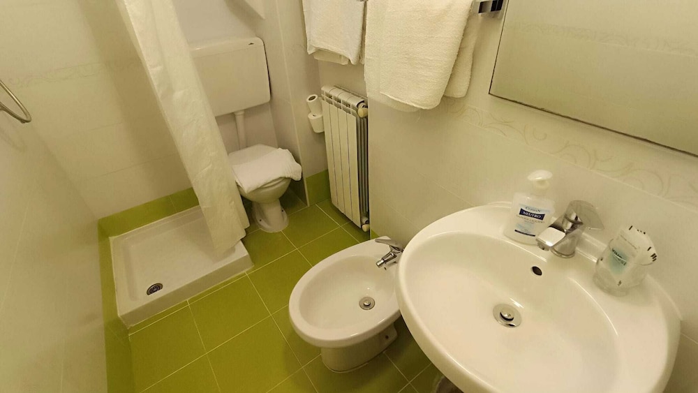 Hotel Ischia Casa Nicola 48/50