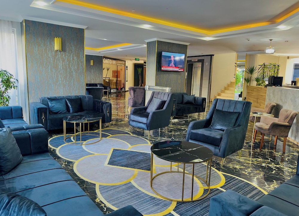 Grand Alisa Hotel 35/61
