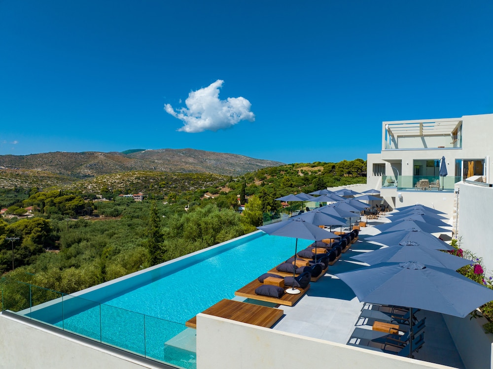 Myzith Luxury Suites 50/58
