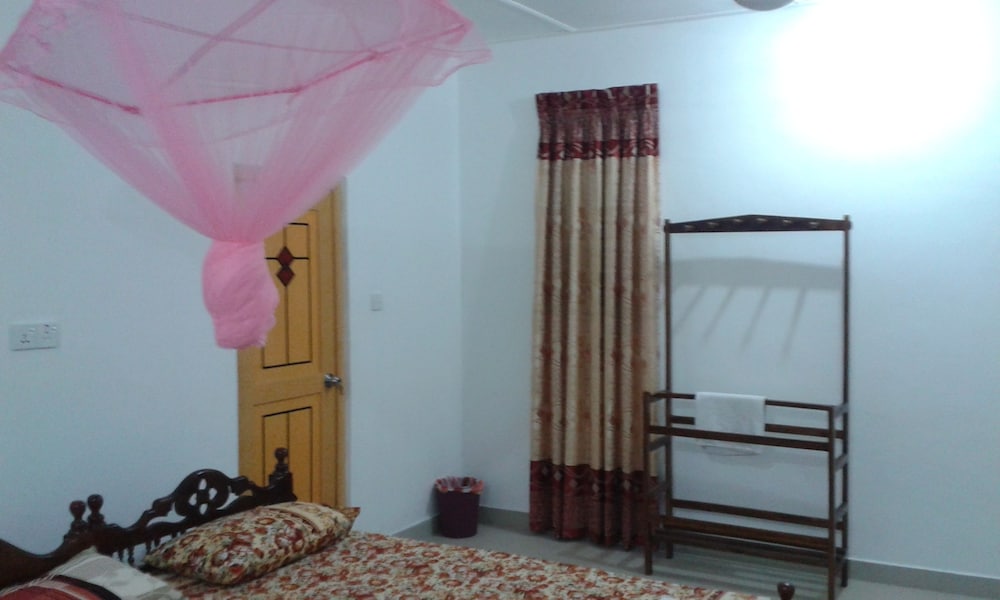 Sea Zone Hotel Nilaveli 27/49