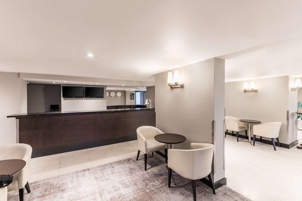 Radisson Hotel and Conference Centre London Heathrow 9/49