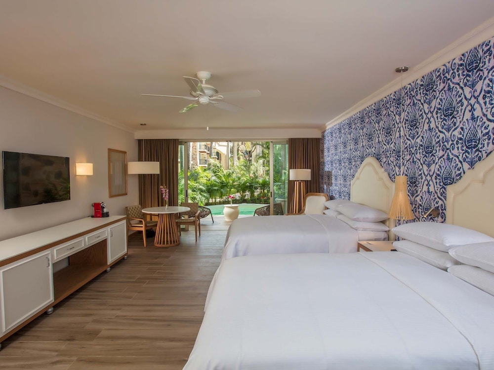 Krystal Grand Puerto Vallarta 8/44