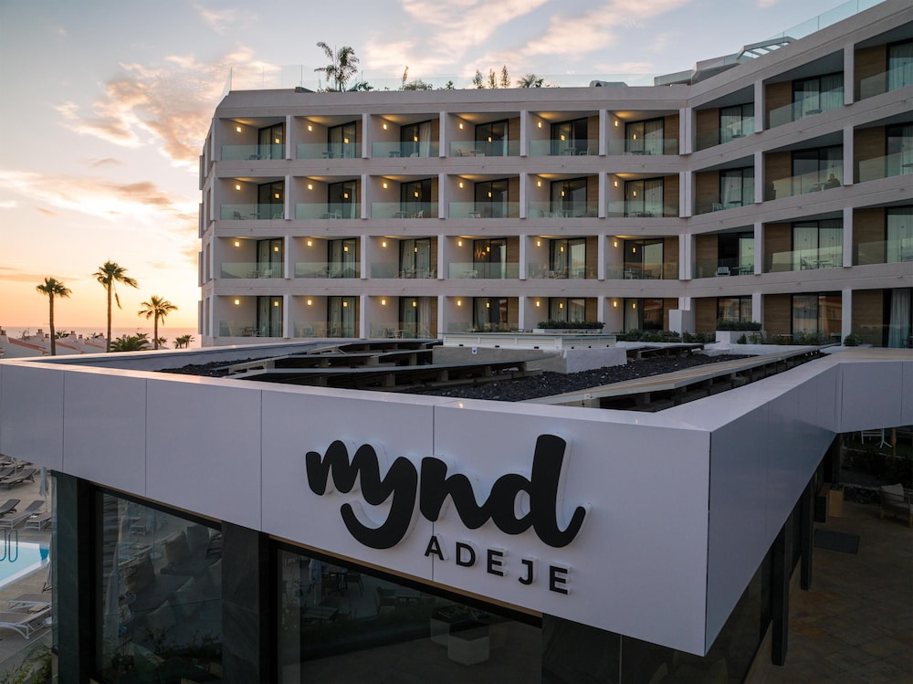 MYND Adeje 4/76