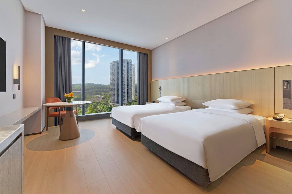 Hyatt Place Shenzhen Longgang 23/42
