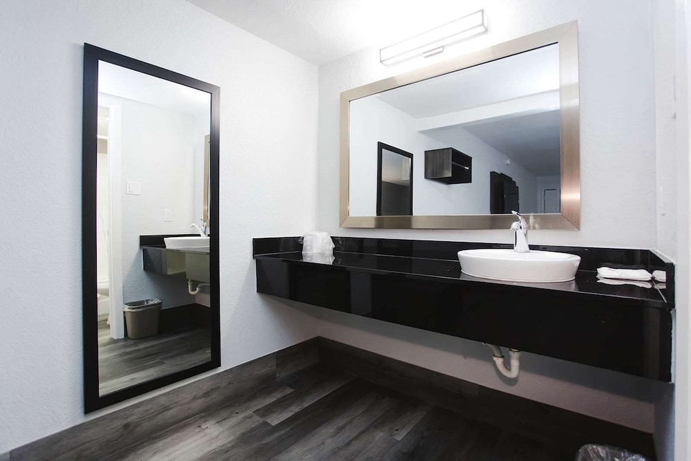 Studio 6 Houston, Tx-Medical Center/Reliant Park 44/47