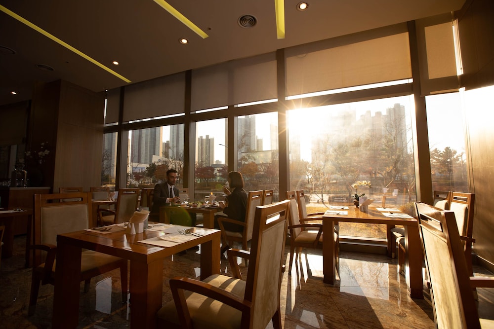 The Central Park Hotel Songdo 45/63