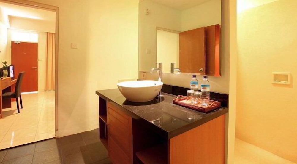 HOTEL GRIYA ASRI 25/28