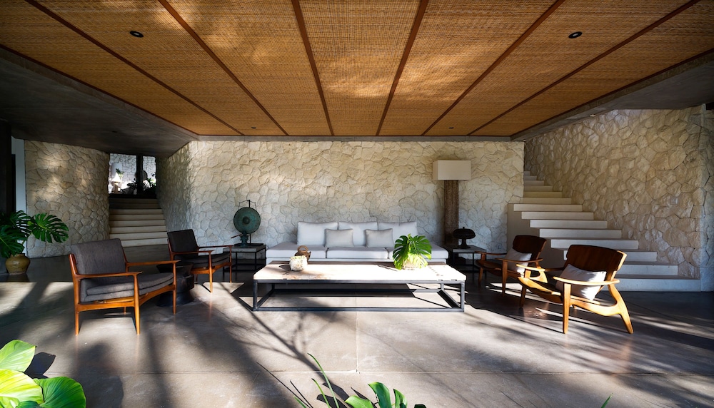 Planta Luxury Boutique Resort 36/56