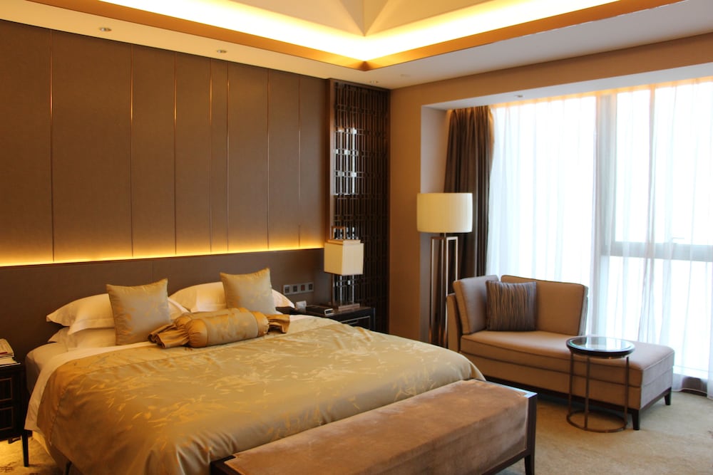 Golden Eagle Summit Hotel Yancheng 10/98