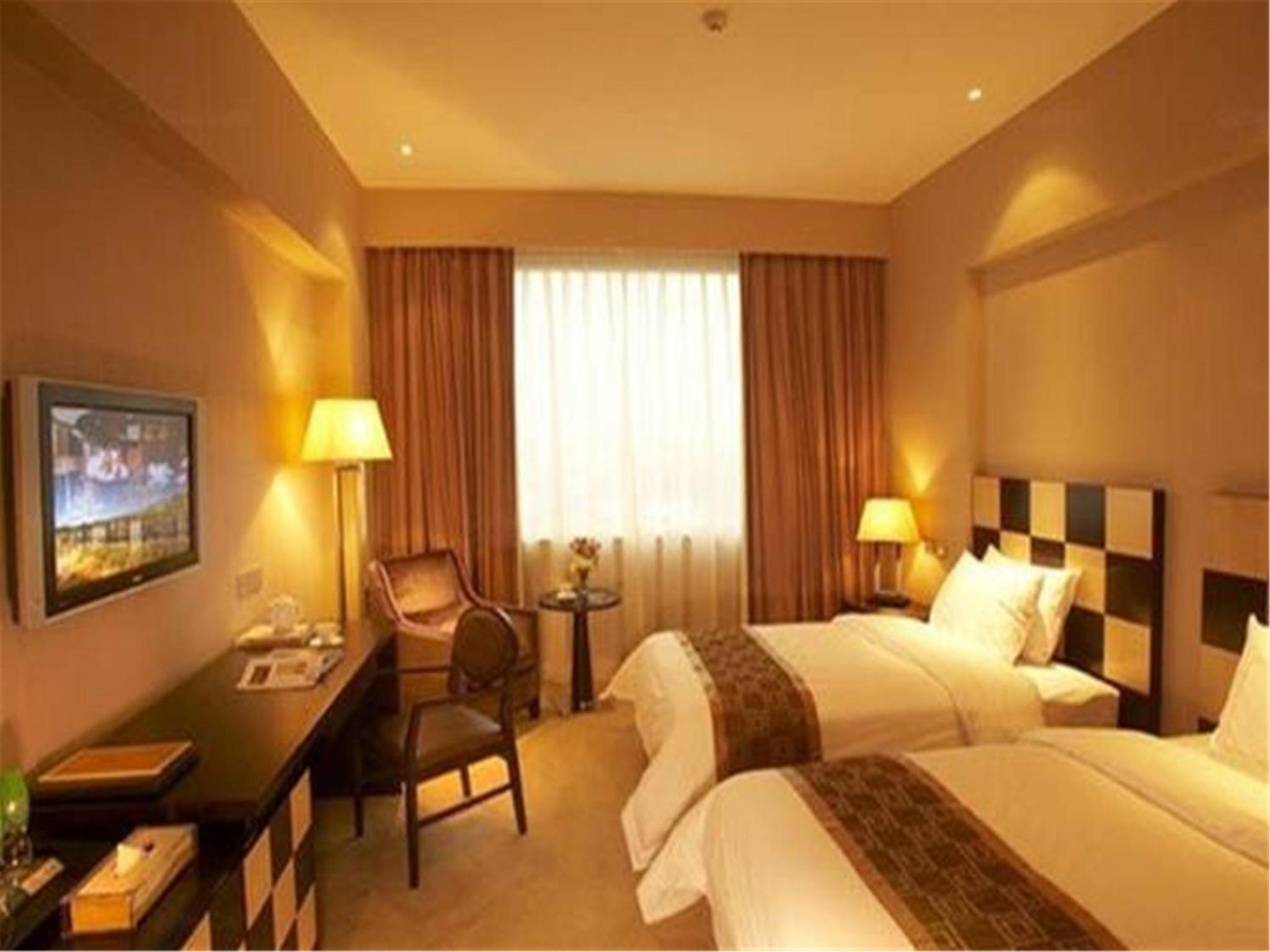 Hiyet Oriental Hotel Zhongshan 18/47