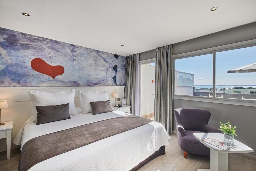 LUXURY, DOUBLE BED, SEA VIEW, TERRACE