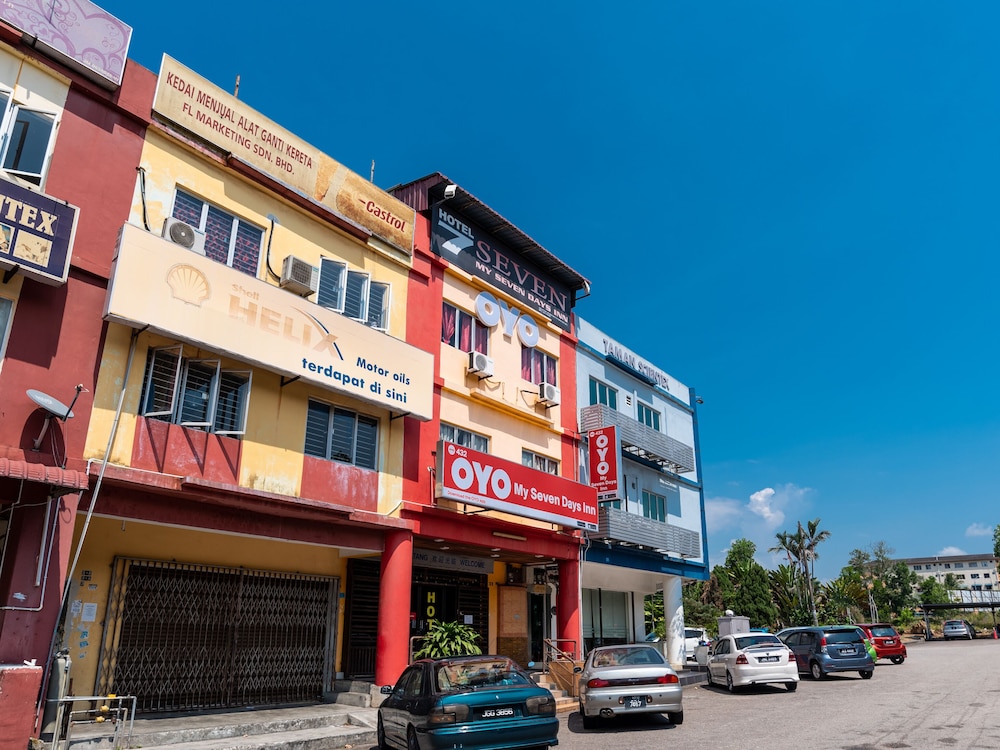 OYO 432 My 7Days Inn photo3