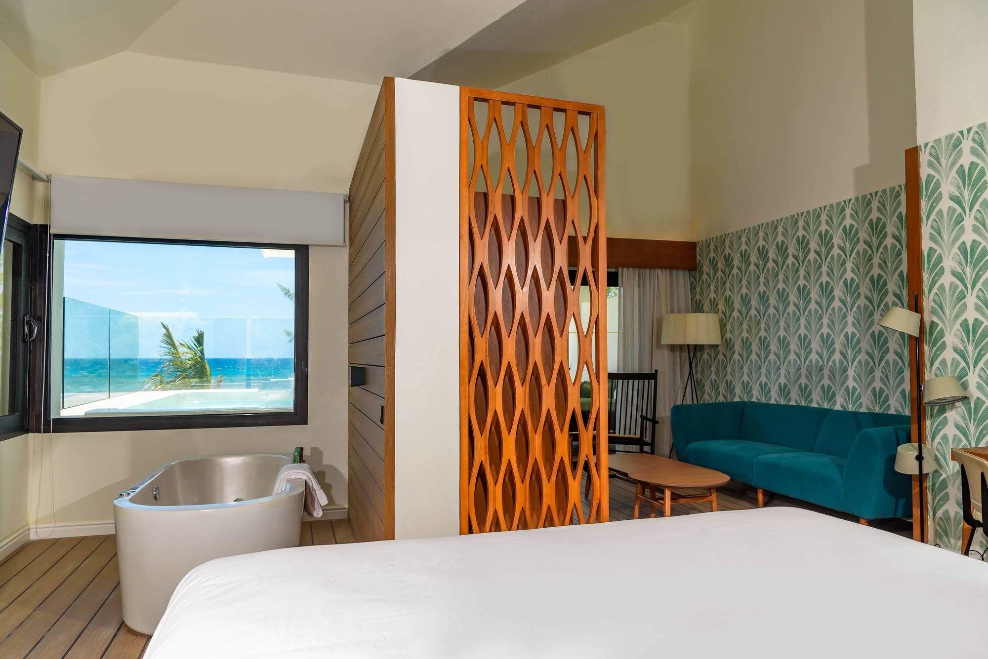 Beach House, Excellence, Club, Suite, Ocean Front, Plunge Pool