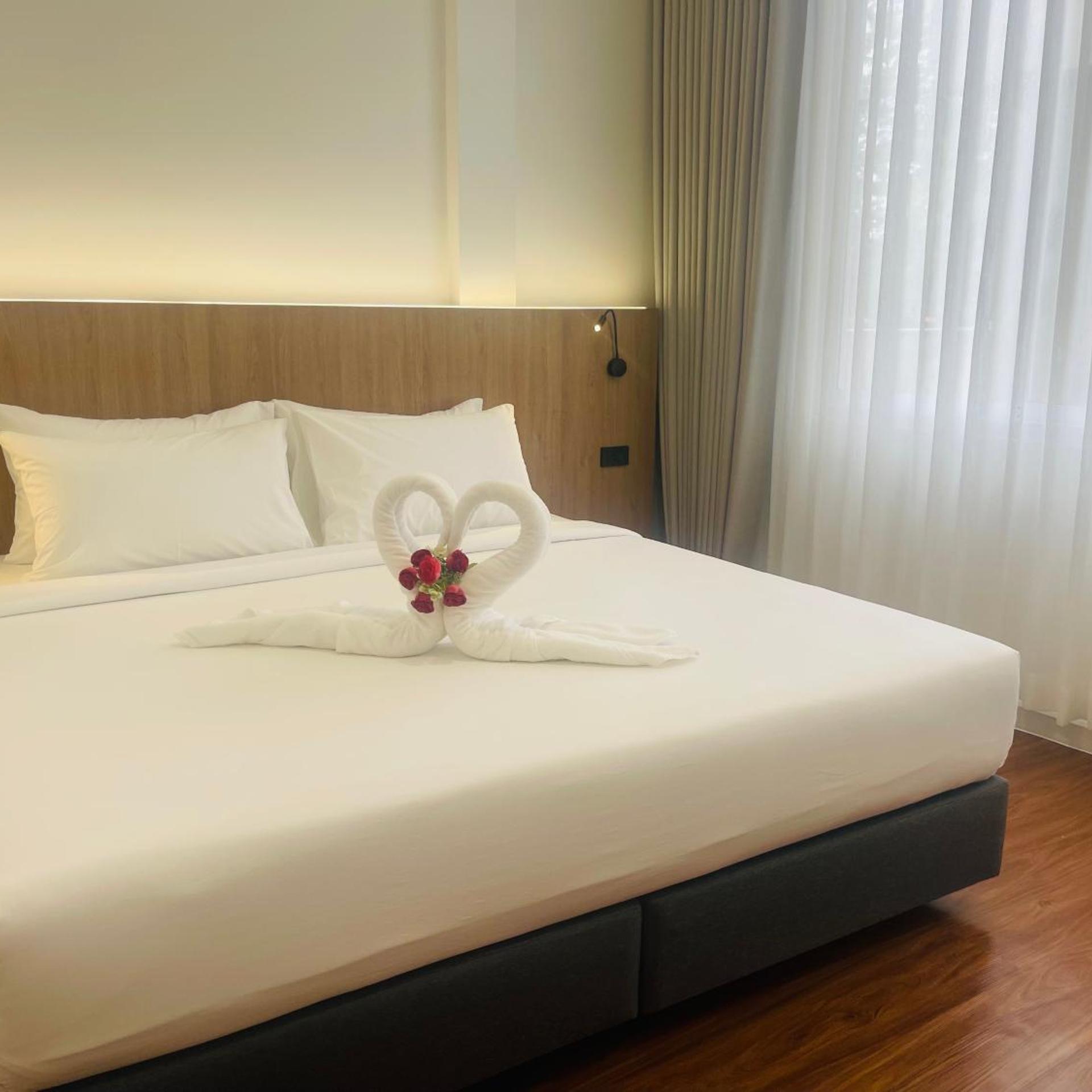 Room, Queen Bed