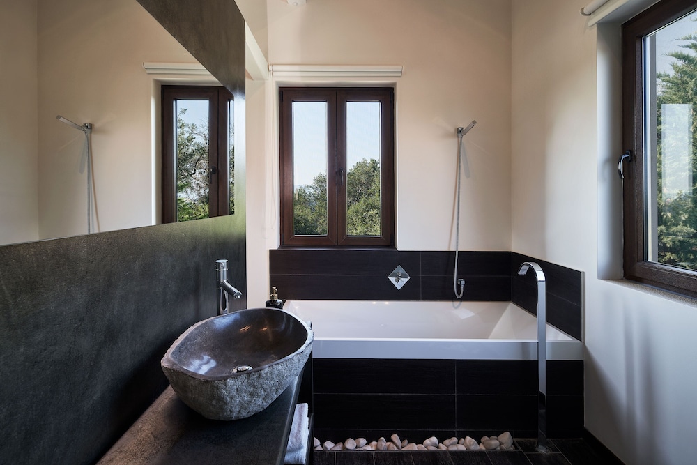 Luxury Villa Piedra 12/26