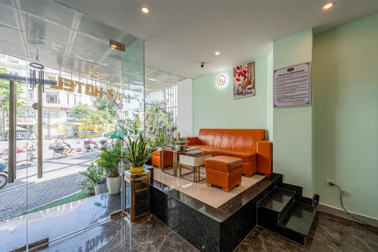 Cozrum - Love Hotel Tran Thi Nghi 7/11