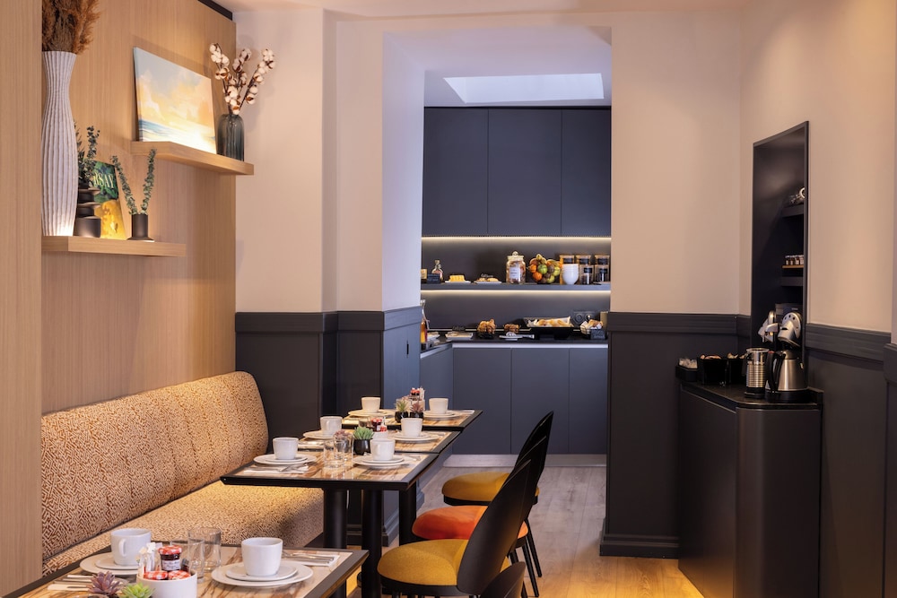 Le 46 Hotel 62/70
