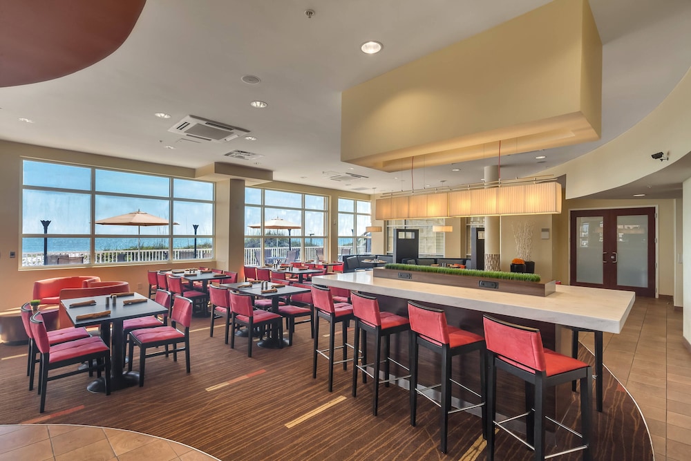 Courtyard By Marriott Jacksonville Beach Oceanfront 39/48