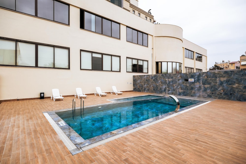 Radisson Hotel Mersin 44/48