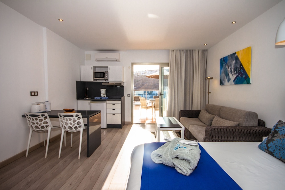 Servatur Casablanca Suites & Spa - Adults Only 28/45