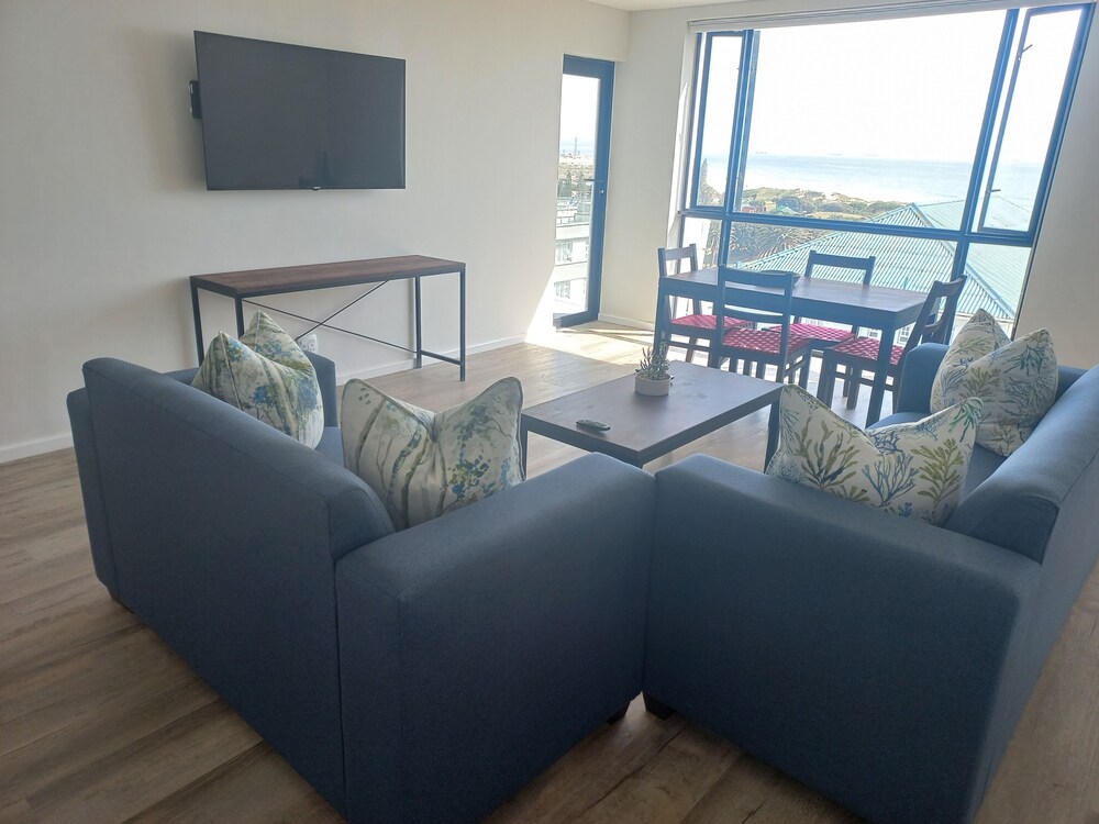 Paxton Luxury Apartments 23/35