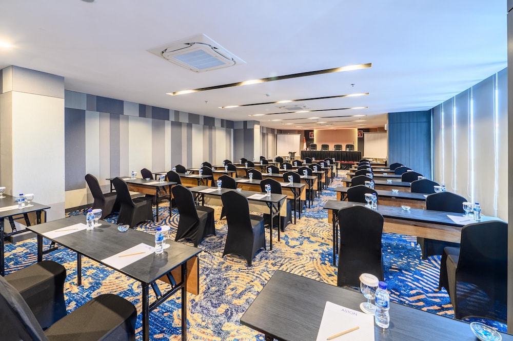 Aston Sorong Hotel and Conference Center 40/50