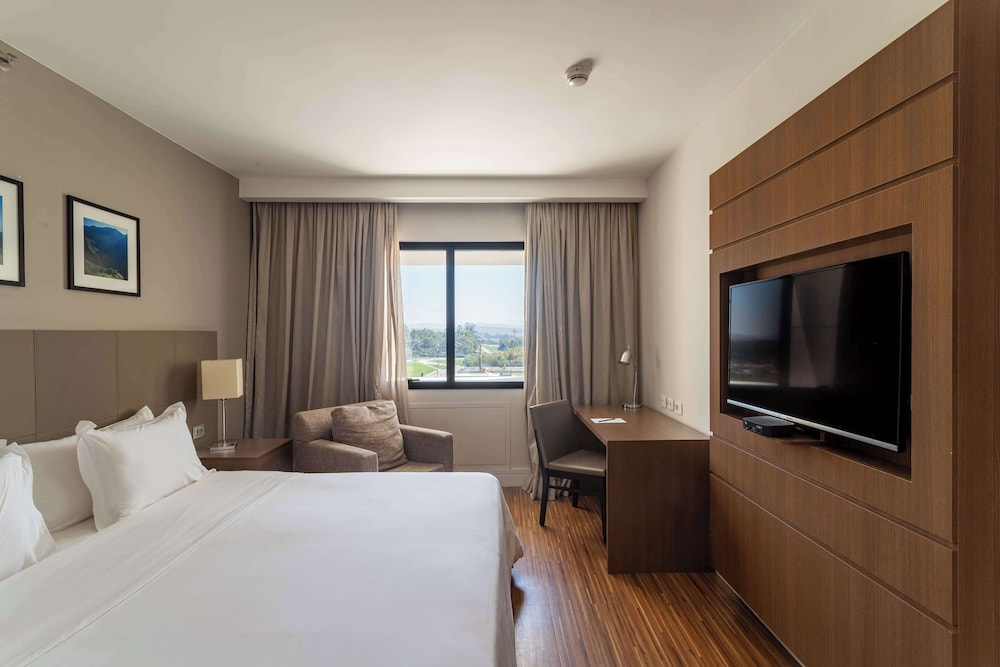 Golden Tulip Sao Jose Dos Campos 9/50