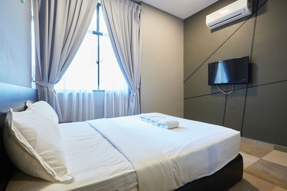 Elite Hotel Muar 20/50