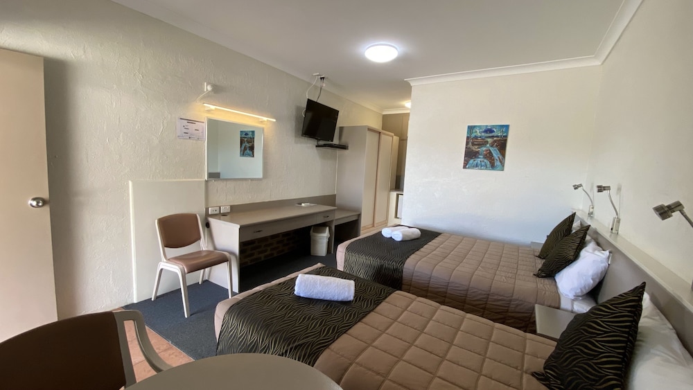 Sapphire City Motor Inn Inverell 22/34