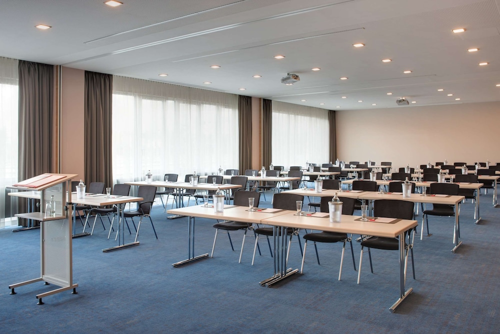 INTERCITYHOTEL DARMSTADT 23/32