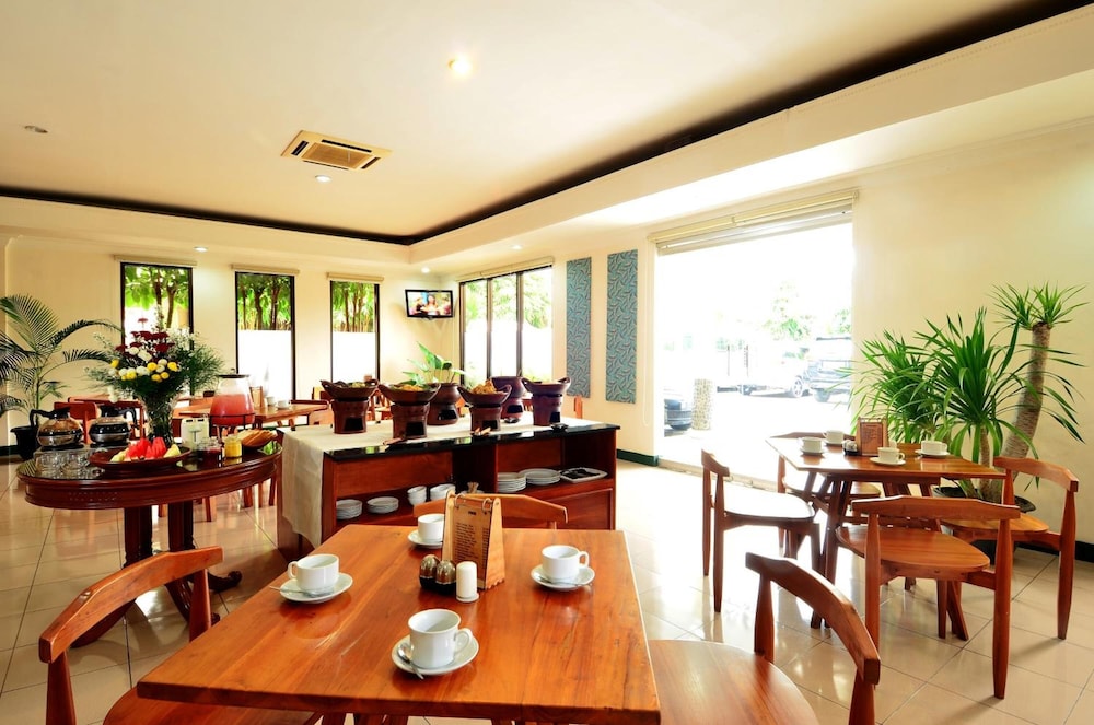 Griya Sentana Hotel Jogjakarta 38/45