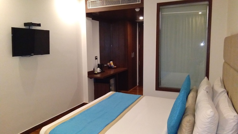 Ascent Biz Hotel 16/44