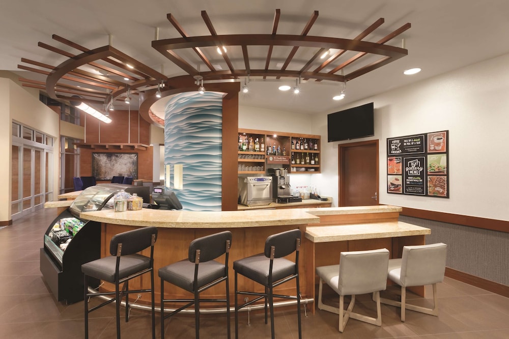 Hyatt Place Portland Airport At Cascade Station 46/54
