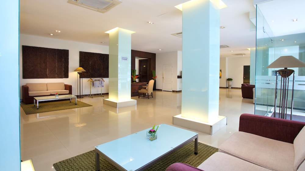 PIPA Bangkok Sukhumvit 11 by Kingston Hotels 34/60