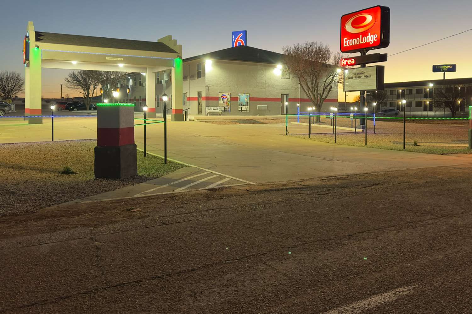 Econo Lodge Tucumcari Route 66 22/27