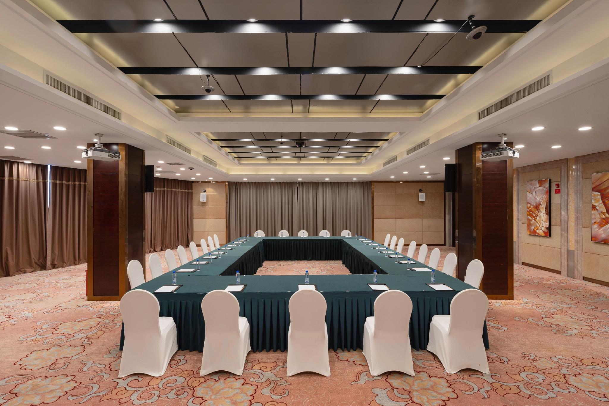 Huaguoshan Rongxin Hotel 23/27