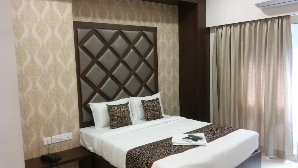 Sand Silver Business Hotel 11/23