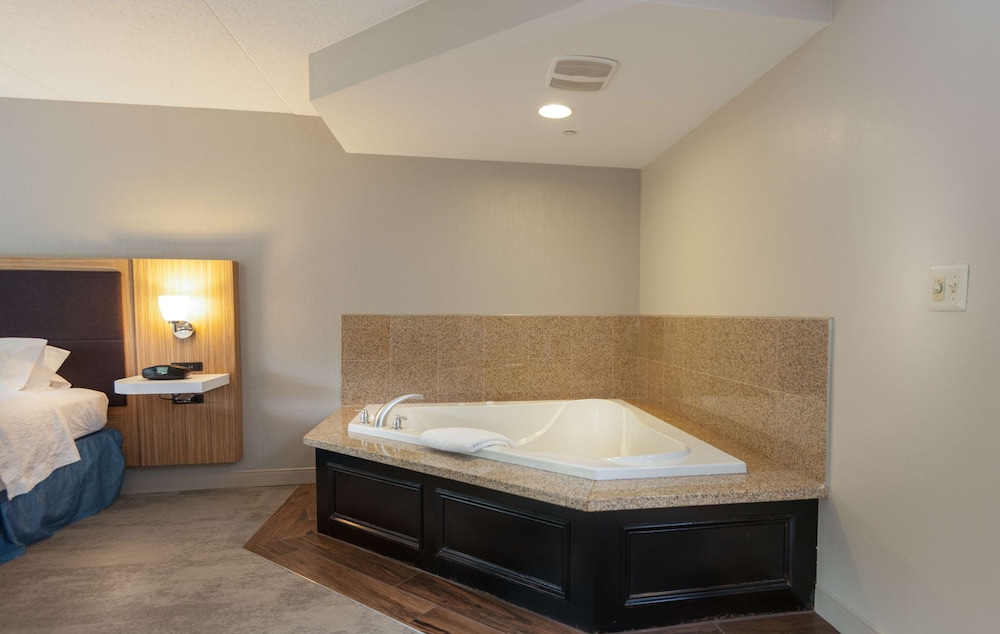 Hampton Inn Doylestown 21/58