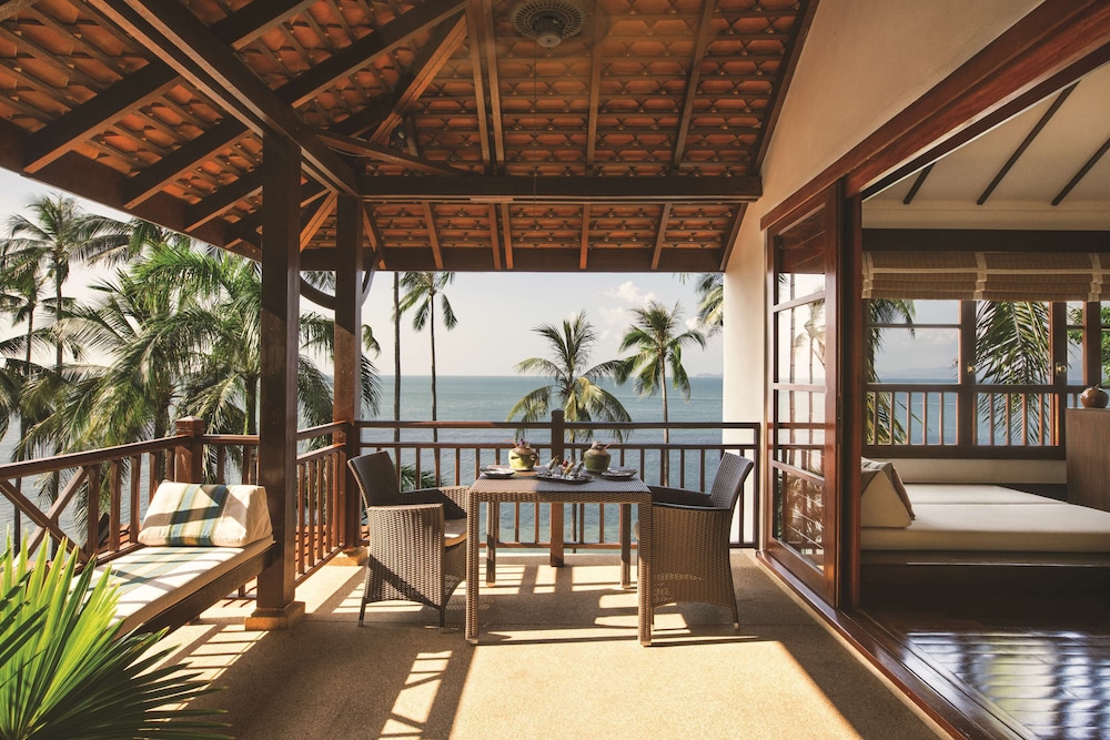 Napasai Samui 33/40