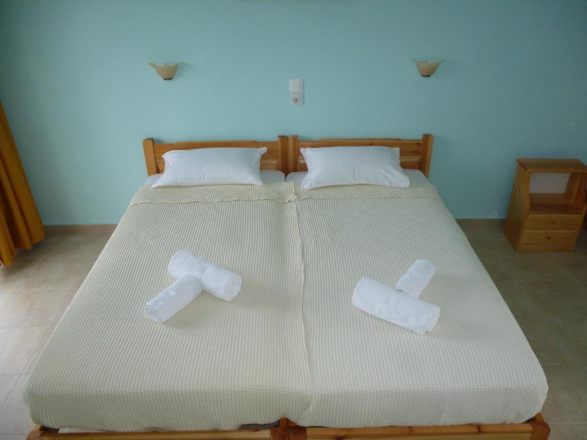 Alexandros Guest House 8/16
