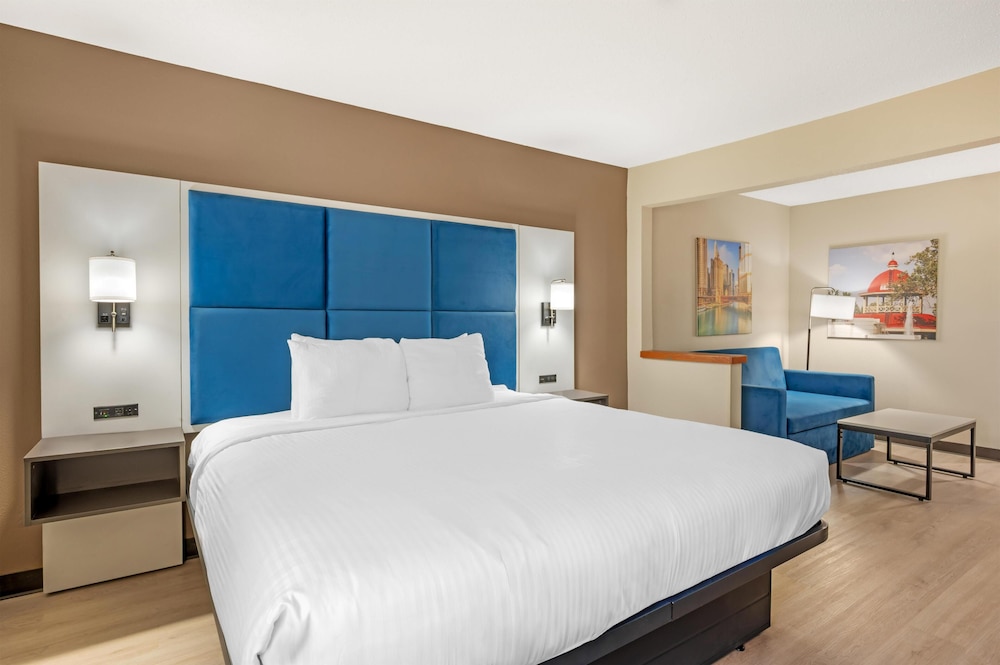 Best Western Forsyth - Decatur 31/64