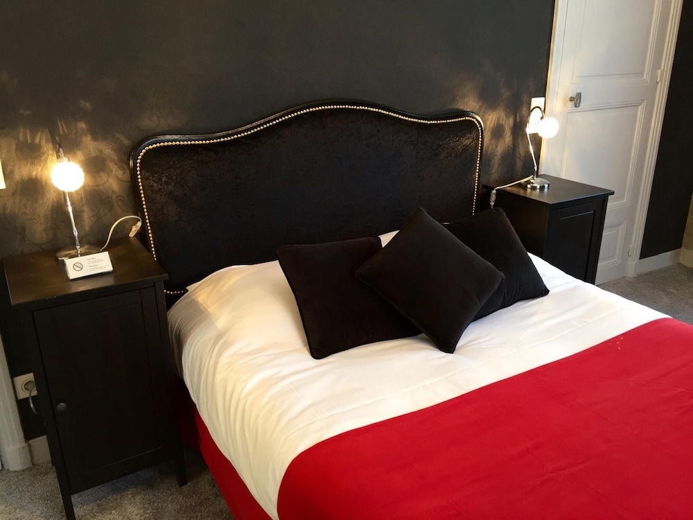 Le Grand Hotel de L Esperance 39/52