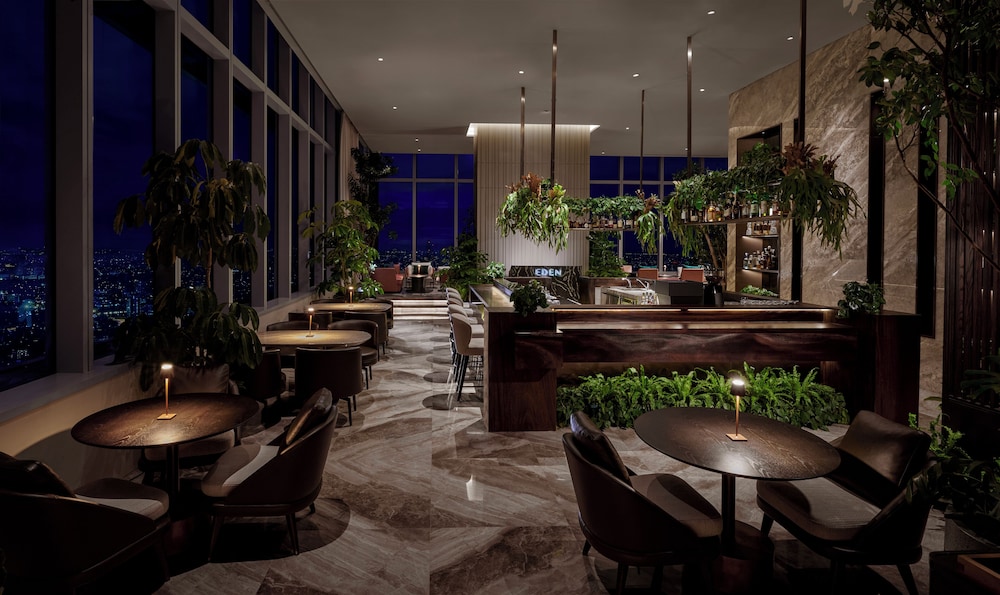 Pan Pacific Jakarta 48/56