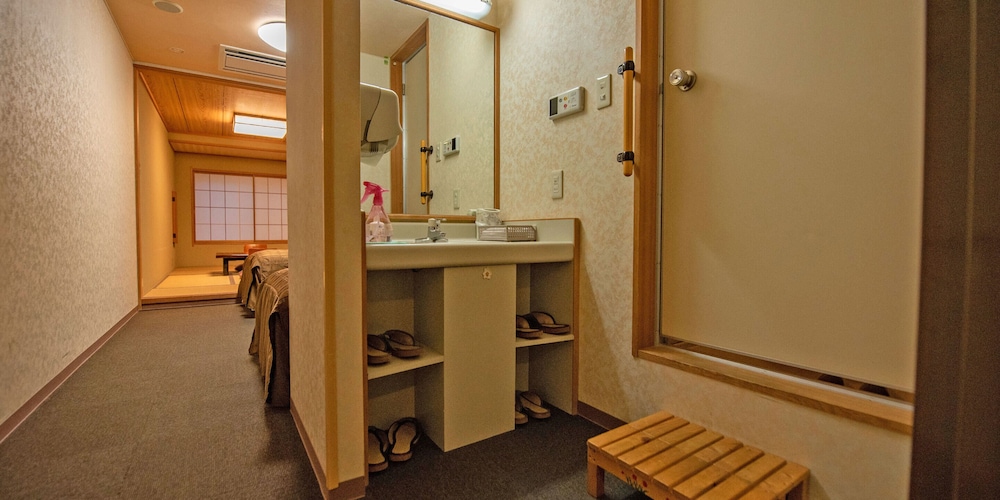Yudanaka Ryokan Hakura 62/69